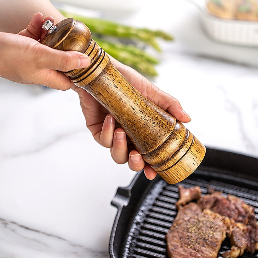 Wooden Salt and Pepper Grinder