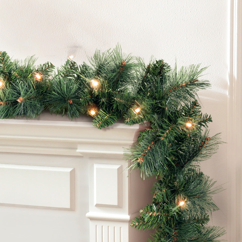 Garland with LED lights - 1.8m